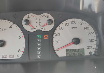 Hyundai Terracan - 12