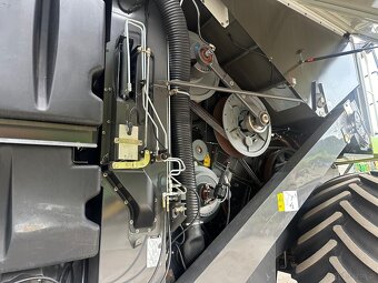 Kombajn zbożowy Claas Lexion 580 rok pr 2010 heder Vario Las - 12
