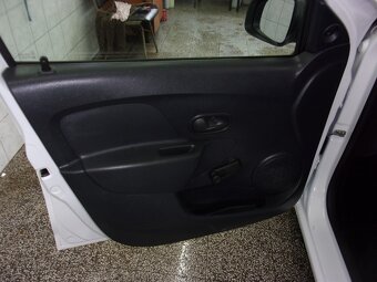 Dacia Sandero 1,0 SCe 75 + LPG - 12
