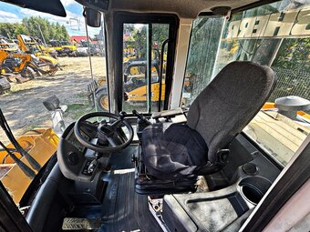 LIEBHERR L538 ŁADOWARKA KOŁOWA 2003R | VOLVO L90H, VOLVO L90 - 12