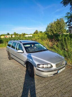 Volvo v70 2,4d5 - 12