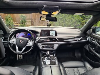 BMW 750i xDrive 2016r - 12