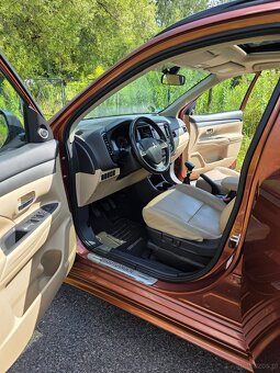 Mitsubishi Outlander 2.2 DI-D 4WD Instyle - 12