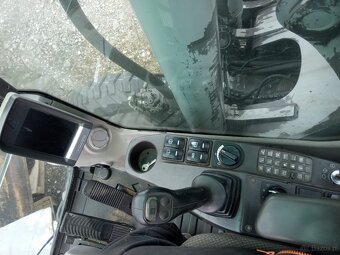 Koparka kołowa VOLVO EW 180C - 12