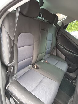 Tucson 1.7 Crdi - 12