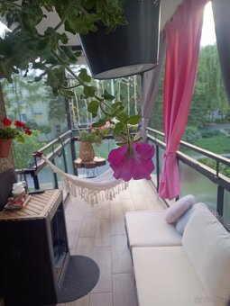 Komfortowe 4-pokojowe mieszkanie 85m2 na1 piętrze w Zamościu - 12