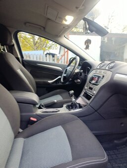 Sprzedam Ford Mondeo MK4 combi 2009 roku - 12