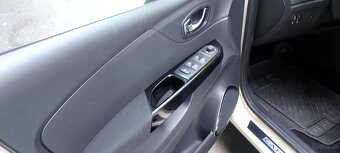 Renault Captur 1.2TCe, automatic - 12