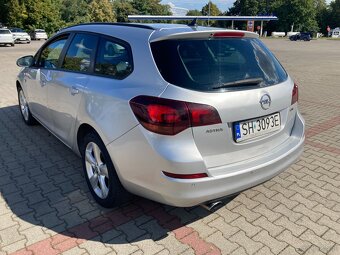 Astra Atrakcyjny Wygląd - 12