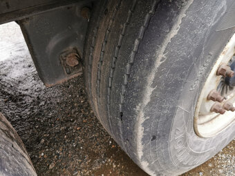 Sprzedam naczepę skrzyniową KRONE SD - USZKODZONĄ - 12