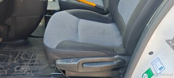 Opel Vivaro L2H1 - 12
