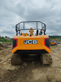 JCB 220 X lc 4000 MTH 2021 rok - 12