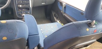 Mercedes Vaneo 1,7 d - 12