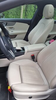 MERCEDES-BENZ CLA200 - 12