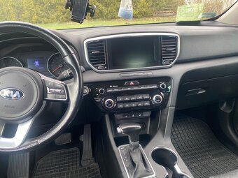 Kia sportage - 12