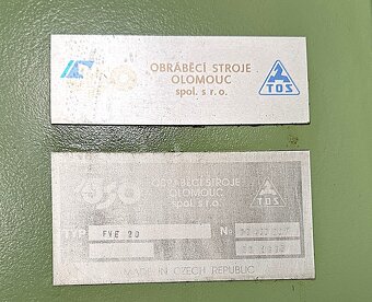 Frezarka pionowa konsolowa FVE 20 - 12