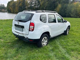 Dacia Duster 1.5 dCi 80 kW - 12