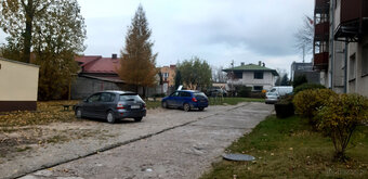 wynajmę mieszkanie 64,3m2 2 pok. parking. ogrodzenie - 12