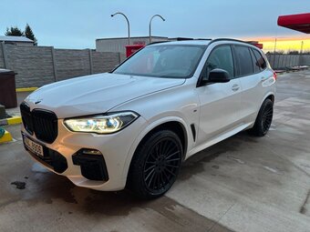 BMW X5M 50D - 12