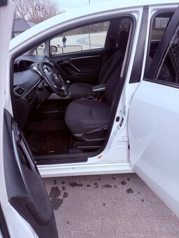 verso 7-mio osobowa - 12