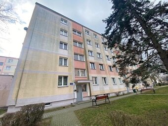 2 pokoje, 33.50m2, III piętro, umeblowane, Os.Kaliniec - 12