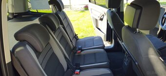 Sprzedam VW Touran - 12