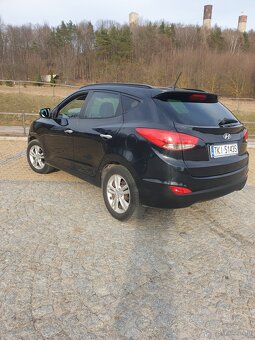 Hyundai IX35 2.0 Crdi 184 km 4x4 - 12