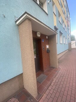 Mieszkanie o pow.54m2, parter, do remontu, Os. Kaliniec - 12