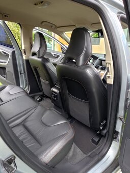 Sprzedam Volvo XC60 - 12