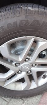 Hyundai Tucson - 12