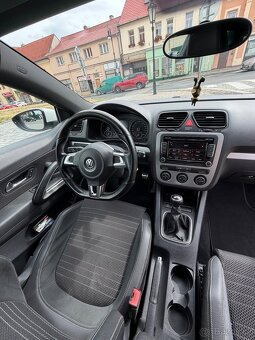 Volkswagen Scirocco 1.4 tsi 118 kW - 12