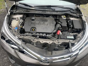 Toyota Corolla 1.6i 97kw, r.2019, klimatyzacja, 1. wlascicie - 12