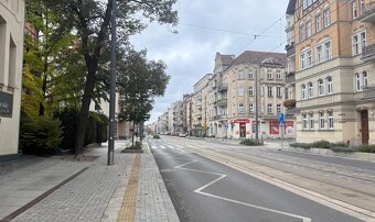 Na sprzedaż kawalerka na Wildzie tuż koło przystanku - 12