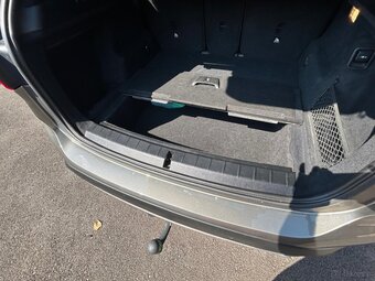 BMW X1 2.0D, XDrive 18d automat 4x4 - 12