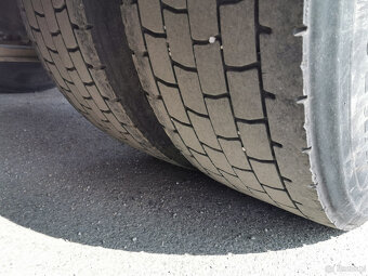 Sprzedaję ciągnik siodłowy VOLVO FH 13.460 42T EEV - 12