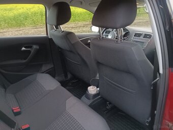 Sprzedam VW Polo zadbany, jedna właścicielka, mały przebieg - 12