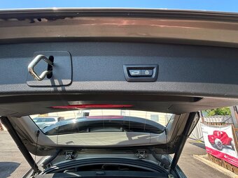 BMW X1 2.0D, XDrive 18d automat 4x4 - 12