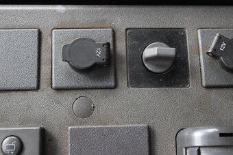 Iveco EUROCARGO 75E18, EURO 4, PNEU 80% - 12
