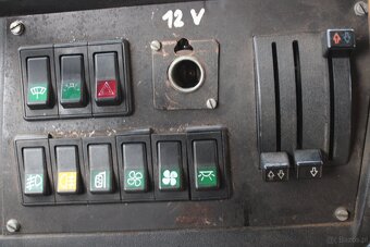 Liaz 18.23, NJ SR-70 PT RAMIĘ HYDRAULICZNE, LATARNIE - 12