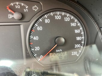 Sprzedam VW Polo 1,2Benzyna - 12
