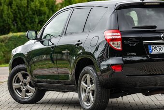 Toyota RAV4 - 12