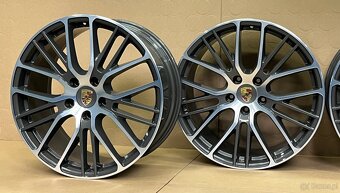 21 cali OE Porsche Panamera 971 Exclusive Design Sport - 12