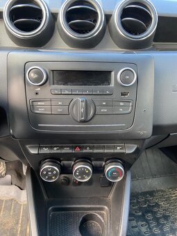 Dacia Duster 1.2i 4x4 - 12