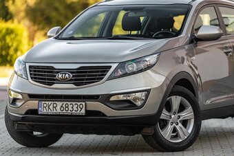 KIA SPORTAGE - 12