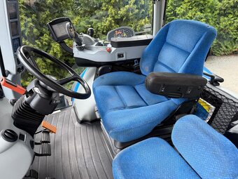 Ciągnik Rolniczy New Holland T8.360 rok pr 2013  PowerShift - 12