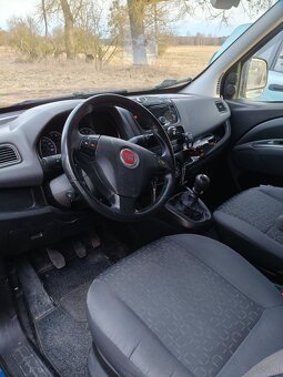 Sprzedam auto dostawcze fiat Doblo - 12