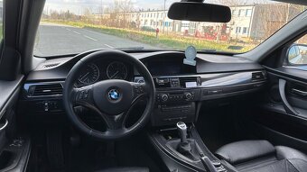 BMW E90 320D 2010r - 12