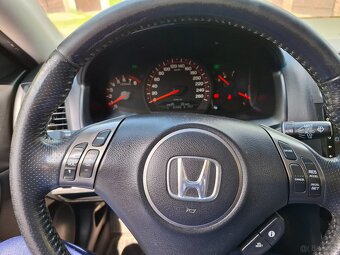 Sprzedam Honda Accord - 12