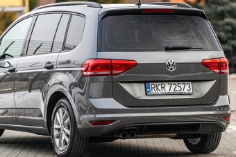 Volkswagen TOURAN 2015r. - 12