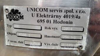 Zbiorniki UNICOM stojące o pojemności 4.500 L - 12